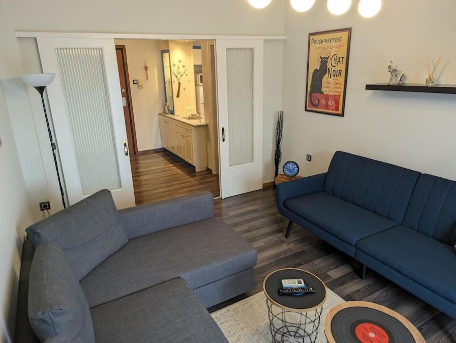 Cozy Apartm.Near Metro Ag.Marina Atina Dış mekan fotoğraf